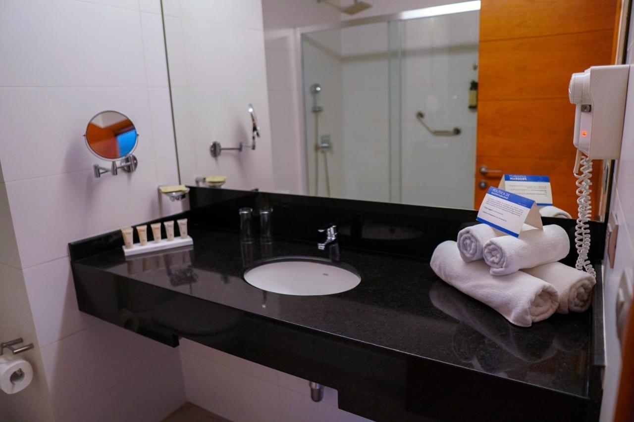 Hotel Parada Linares Exterior photo